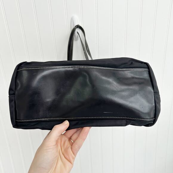 Prada Tessuto Nylon Black Tote Shoulder Shopper Bag Logo Triangle Purse Zip Top - Picture 4 of 10